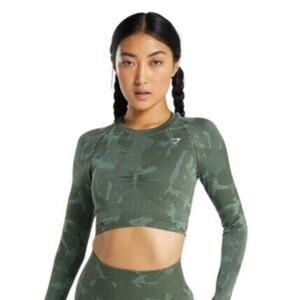 NWOT Gymshark Adapt Camo Seamless Long Sleeve Crop Top Savanna Green Small